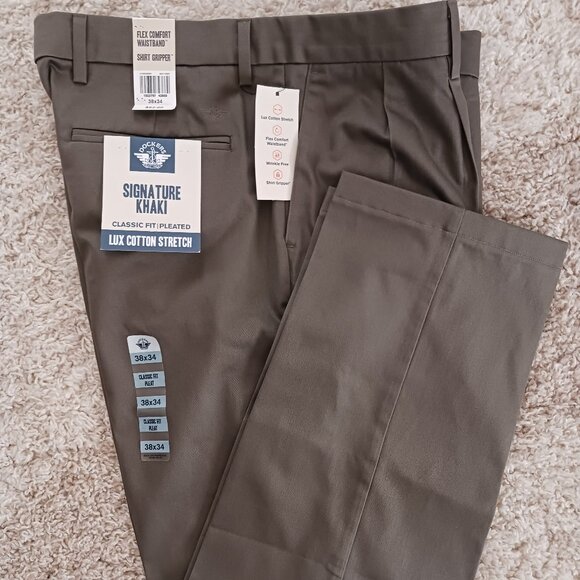 NWT Dockers Men Signature Khaki Classic Fit Lux Cotton Stretch Men’s Size 38X34" - Picture 1 of 10